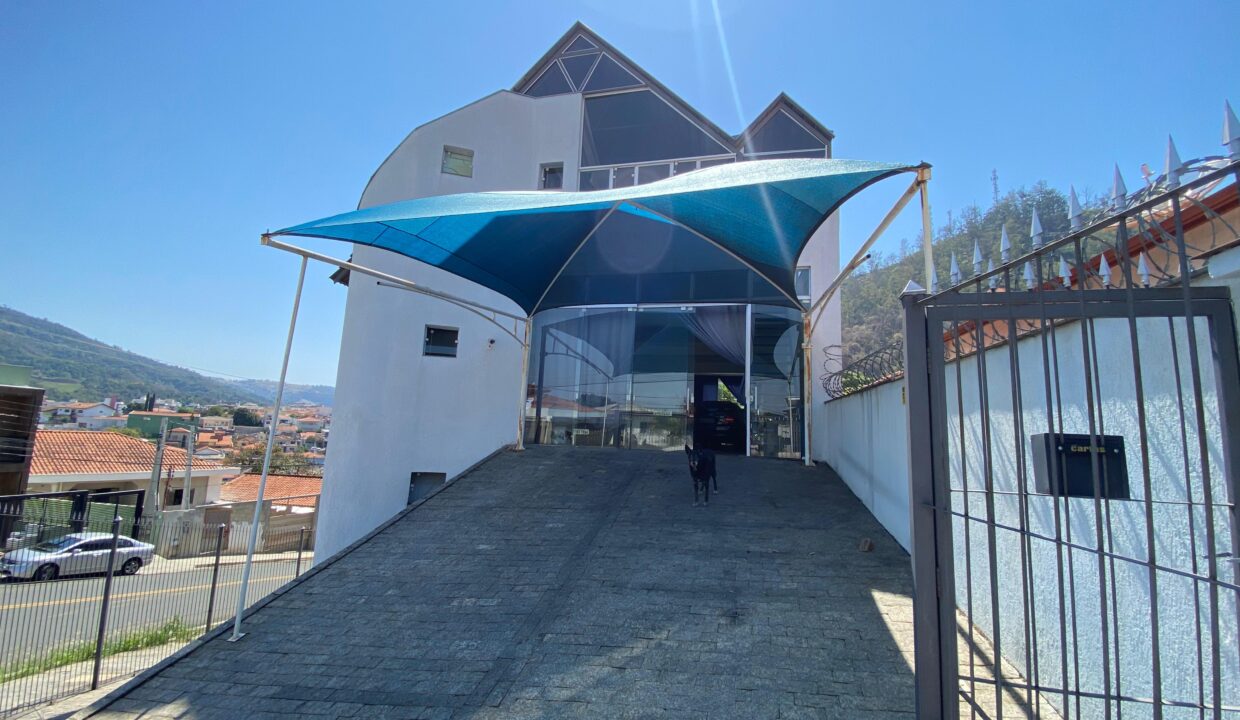 WhatsApp Image 2025-10-20 at 16.09.40 (4)